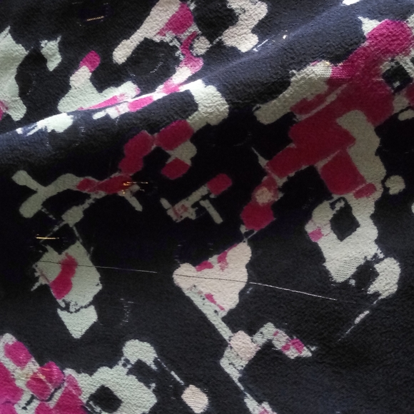 Greylin Spring Speckle Cold Shoulder Blouse Size S - Picture 11 of 12